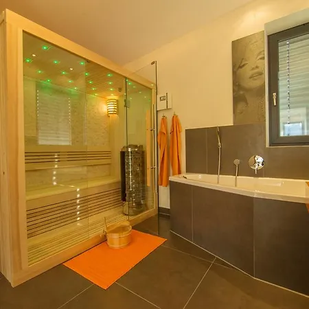 Chrissies 아파트 *